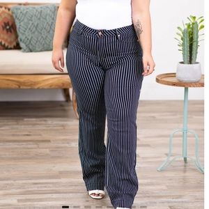 - Judy blues high waisted jeans with tummy control